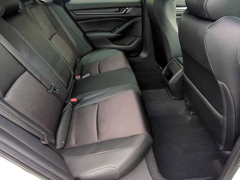 Used 2020 Honda Accord Sport image 21