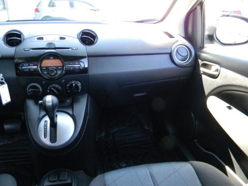 Used 2011 MAZDA MAZDA2 Sport image 17