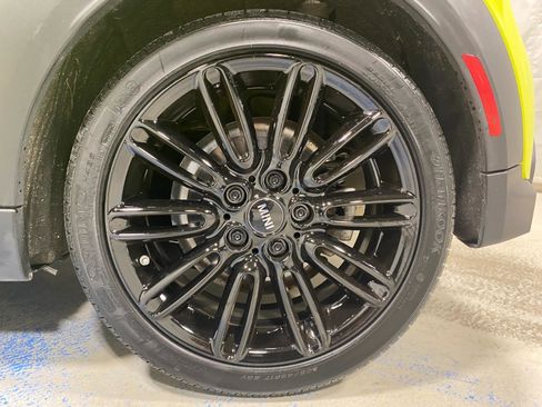 Certified 2023 MINI Cooper S image 28