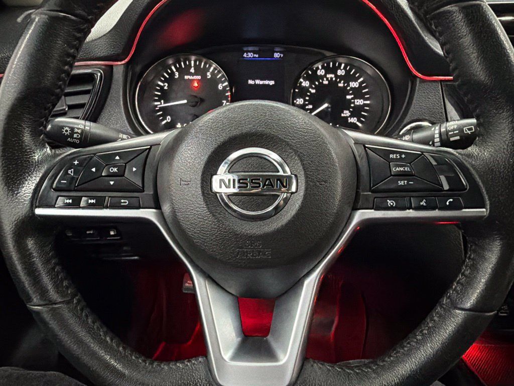 Used 2020 Nissan Rogue SV AWD/4WD image 18