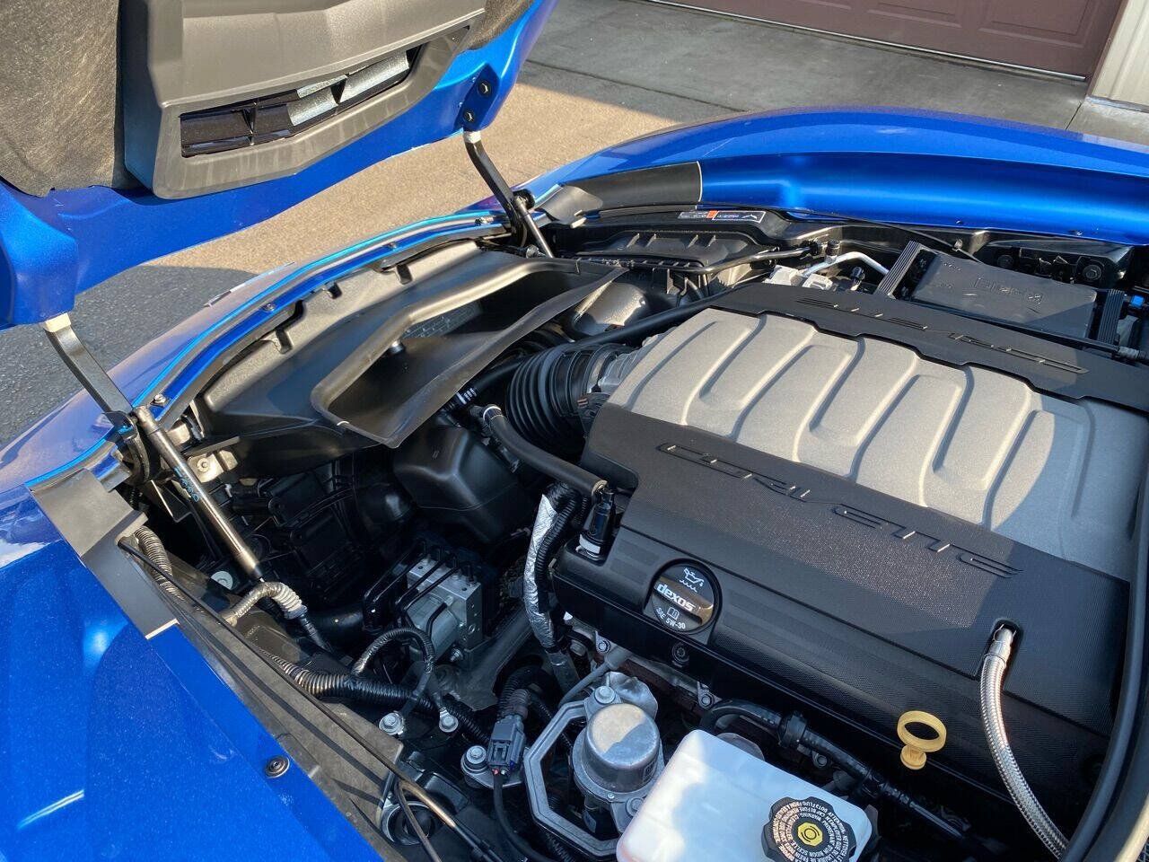 Used 2016 Chevrolet Corvette Stingray Coupe RWD image 60