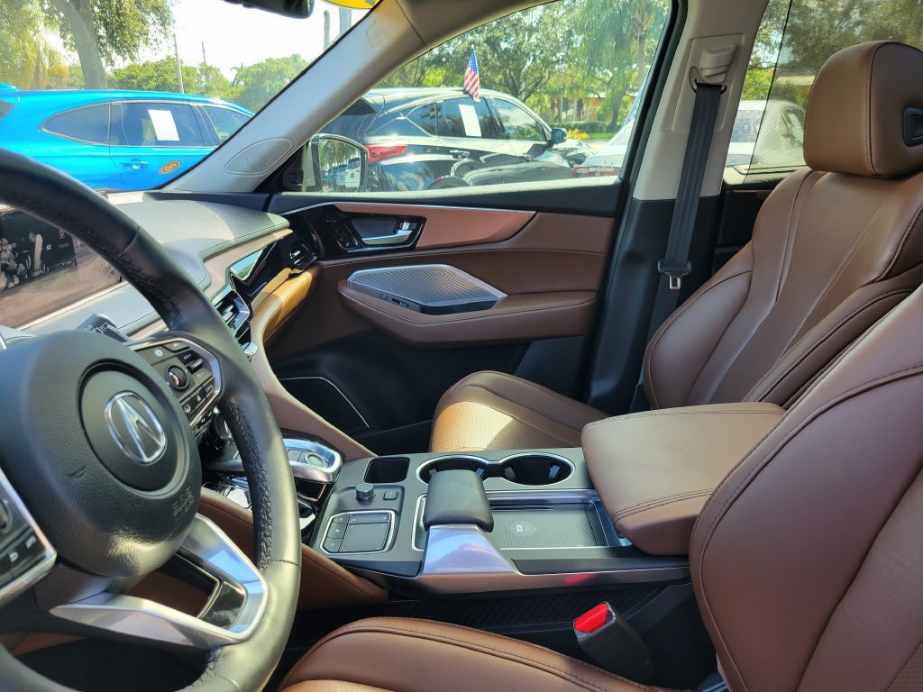 Used 2024 Acura MDX w/ Technology Package AWD/4WD image 17