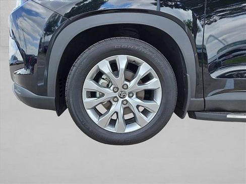 Used 2025 Toyota Grand Highlander AWD image 26