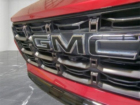 Used 2023 GMC Canyon AT4X image 30