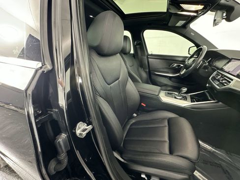 Used 2019 BMW 330i xDrive Sedan w/ Convenience Package image 31