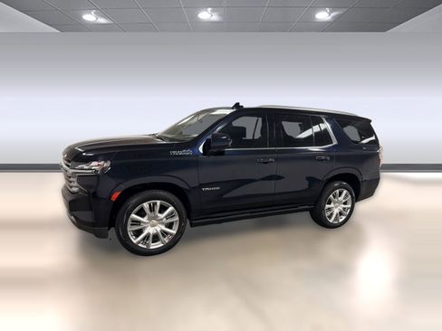 Used 2021 Chevrolet Tahoe High Country w/ Premium Package RWD image 20