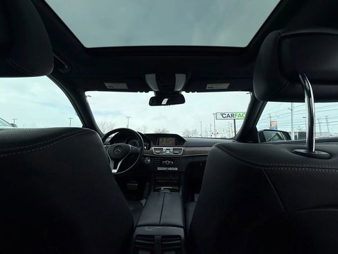 Used 2014 Mercedes-Benz E 350 E 350 4MATIC Sedan 4D w/ Premium 1 Package image 25