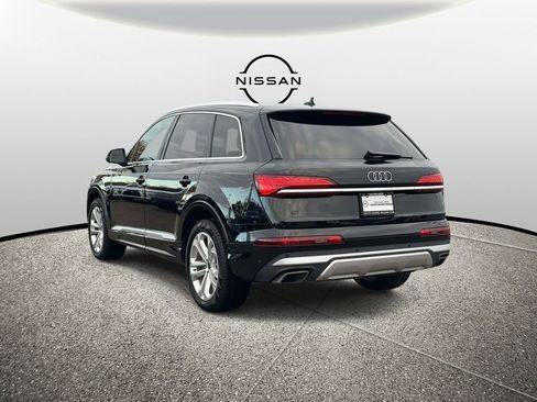 Used 2025 Audi Q7 2.0T Premium w/ Convenience Package image 8
