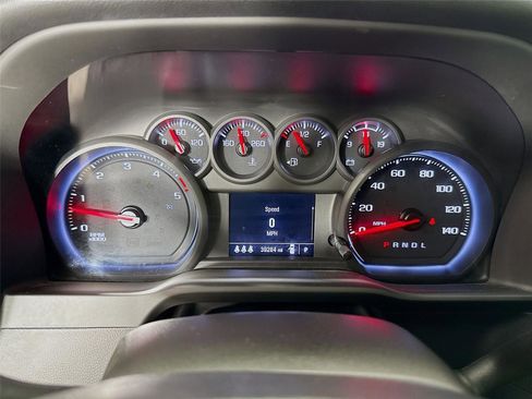 Used 2024 Chevrolet Silverado 2500 Custom w/ Custom Value Package AWD/4WD image 4