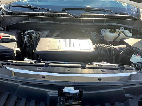 Used 2023 GMC Yukon XL AT4 w/ AT4 Premium Package AWD/4WD image 33