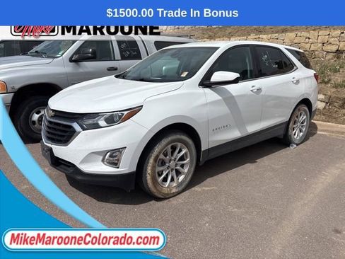 Used 2020 Chevrolet Equinox LT image 2