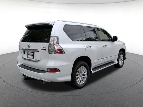Used 2019 Lexus GX 460 Premium w/ Premium Package AWD/4WD image 5