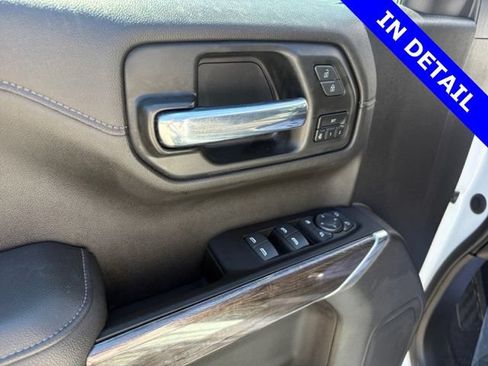 Used 2022 Chevrolet Silverado 1500 LTZ AWD/4WD image 21