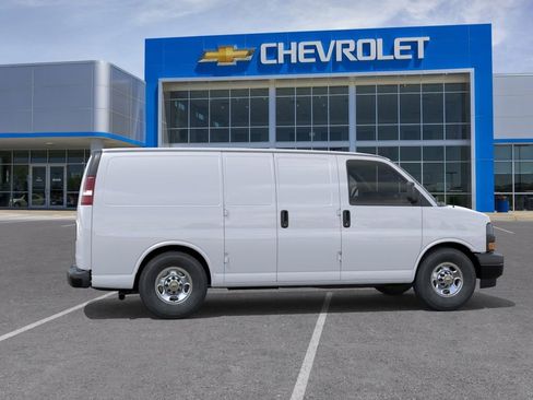 New 2025 Chevrolet Express 2500 w/ Driver Convenience Package RWD image 7