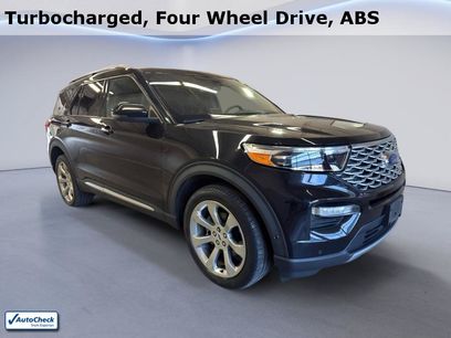 Used 2020 Ford Explorer Platinum w/ Premium Technology Package