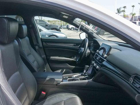 Used 2020 Honda Accord Sport image 16