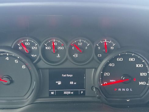 Used 2025 Chevrolet Silverado 1500 Custom RWD image 40