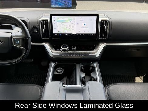 Used 2025 Ford Expedition Platinum w/ Stealth Appearance Package image 15