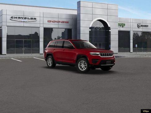 New 2026 Jeep Grand Cherokee Laredo X image 11