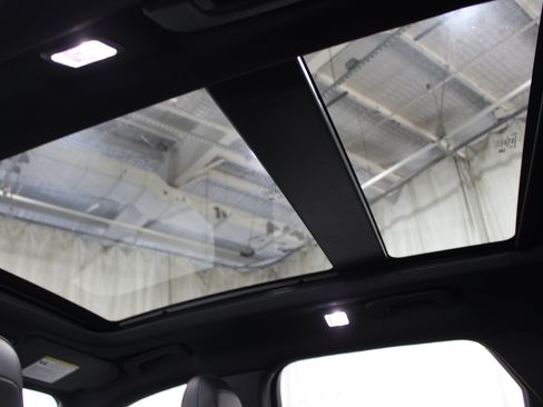 Used 2024 Ford Escape ST-Line w/ Tech Pack #1 FWD image 22