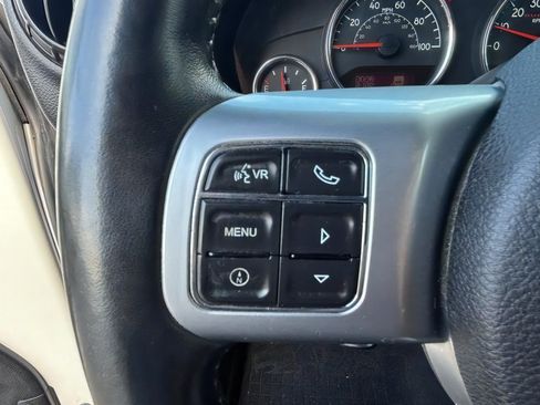 Used 2014 Jeep Wrangler Unlimited Rubicon AWD/4WD image 21