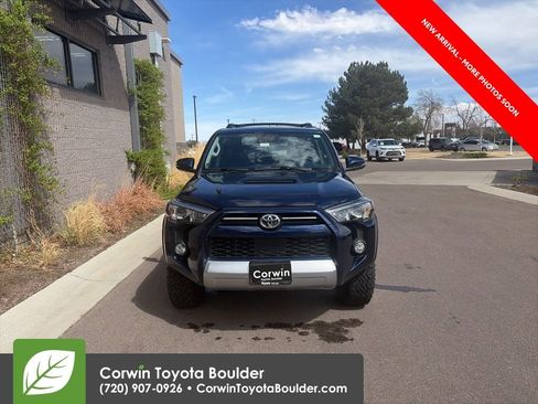 Used 2020 Toyota 4Runner TRD Off-Road Premium w/ Moonroof Package image 2