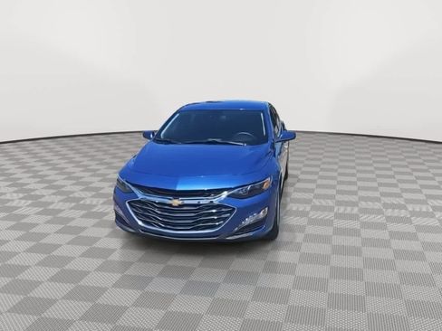 Used 2023 Chevrolet Malibu LT FWD image 3