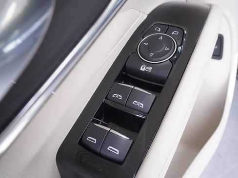 New 2025 Cadillac CT4 Premium Luxury image 15