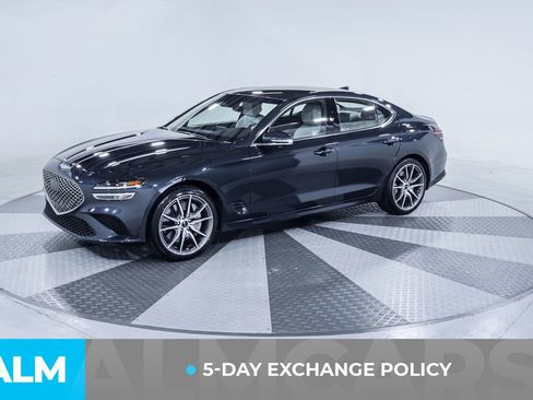 Used 2025 Genesis G70 2.5T RWD image 3