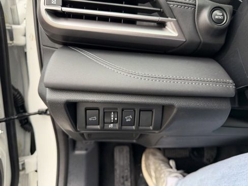 Used 2025 Subaru Outback Touring XT image 18