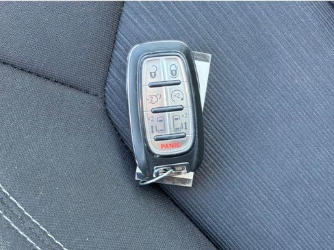 Used 2023 Chrysler Voyager LX FWD image 47