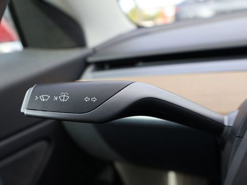 Used 2018 Tesla Model 3 Long Range AWD/4WD image 36