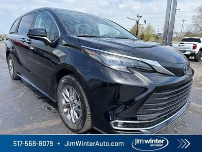 Used 2024 Toyota Sienna XLE