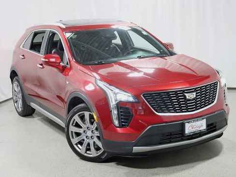 Used 2019 Cadillac XT4 Premium Luxury w/ Enhanced Visibility Package AWD/4WD image 6