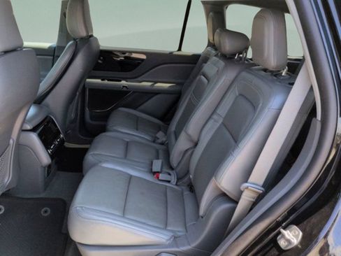 Used 2021 Lincoln Aviator Reserve w/ Elements Package Plus RWD image 14