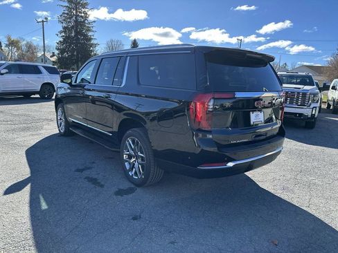New 2026 GMC Yukon XL Elevation w/ LPO, Floor Liner Package AWD/4WD image 7