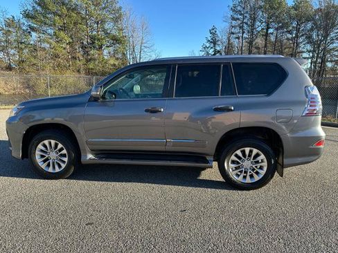 Used 2016 Lexus GX 460 w/ Premium Package AWD/4WD image 7