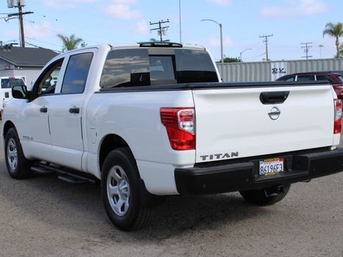 Used 2021 Nissan Titan S w/ S Utility Package image 3