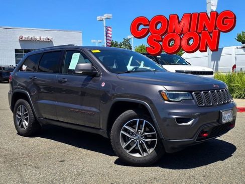 Used 2017 Jeep Grand Cherokee Trailhawk w/ Trailhawk Luxury Group AWD/4WD image 1