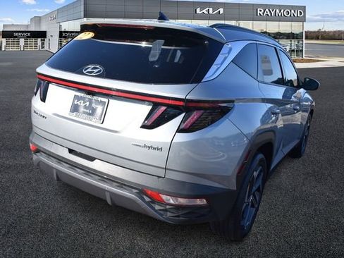 Used 2022 Hyundai Tucson Limited image 3