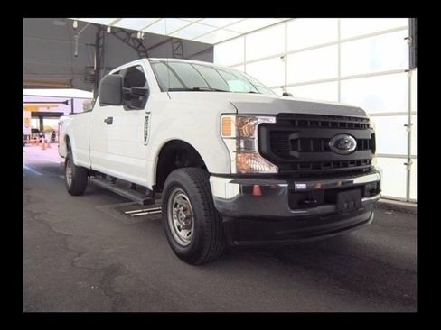 Used 2021 Ford F250 XL w/ Power Equipment Group image 2