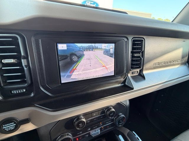 Used 2022 Ford Bronco Big Bend w/ Sasquatch Package AWD/4WD image 10