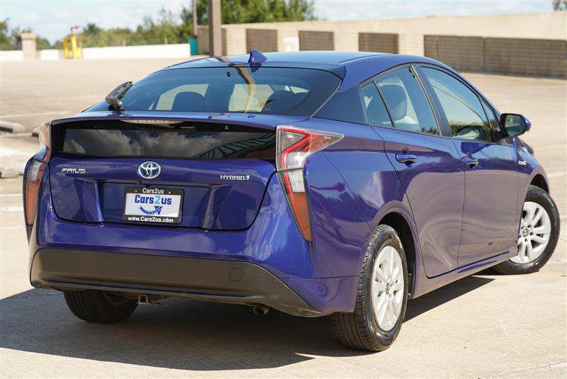 Used 2016 Toyota Prius Two FWD image 6