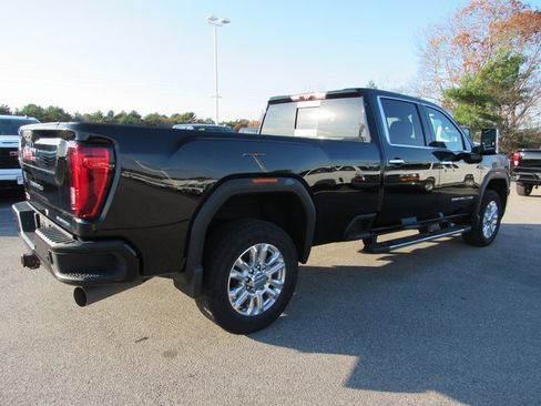 Used 2021 GMC Sierra 3500 Denali w/ Denali Ultimate Package image 8
