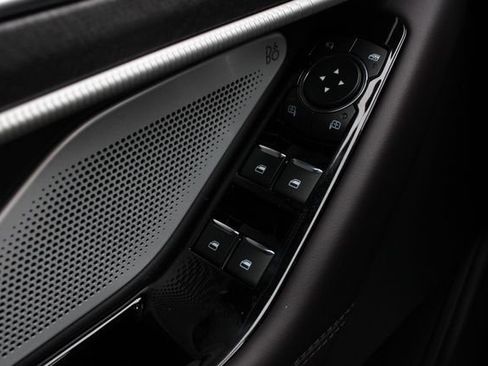 New 2026 Ford Explorer Platinum AWD/4WD image 9