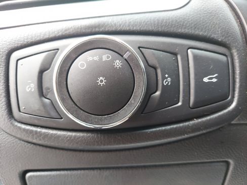 Used 2016 Ford Edge Titanium FWD image 26