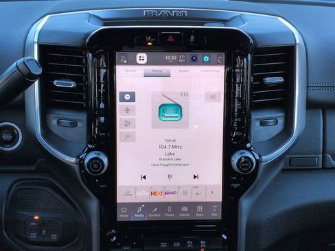 New 2026 RAM 5500 4x4 Crew Cab w/ Laramie Trim Package image 17