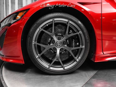 Used 2017 Acura NSX AWD/4WD image 35