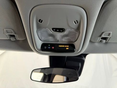 Used 2024 Chevrolet TrailBlazer LT image 36