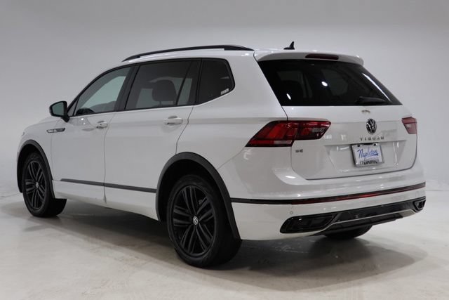 Used 2022 Volkswagen Tiguan SE R-Line FWD image 5